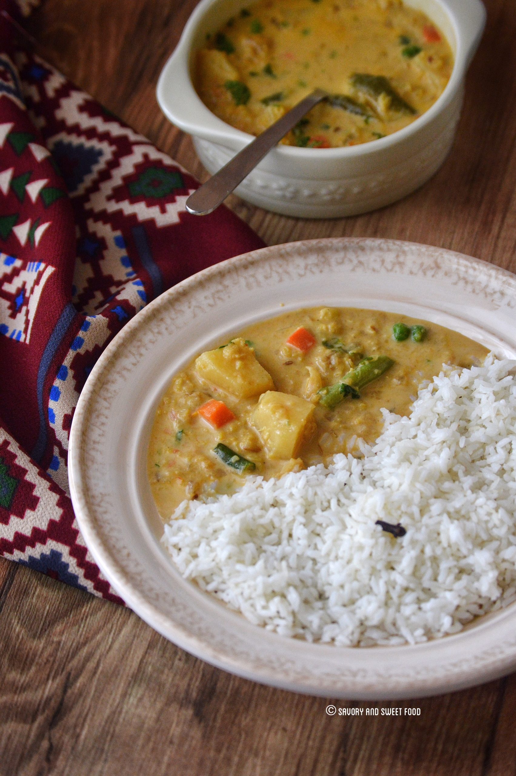 kobling at opfinde efterligne Vegetable & Daal Curry in Coconut Milk - Savory&SweetFood