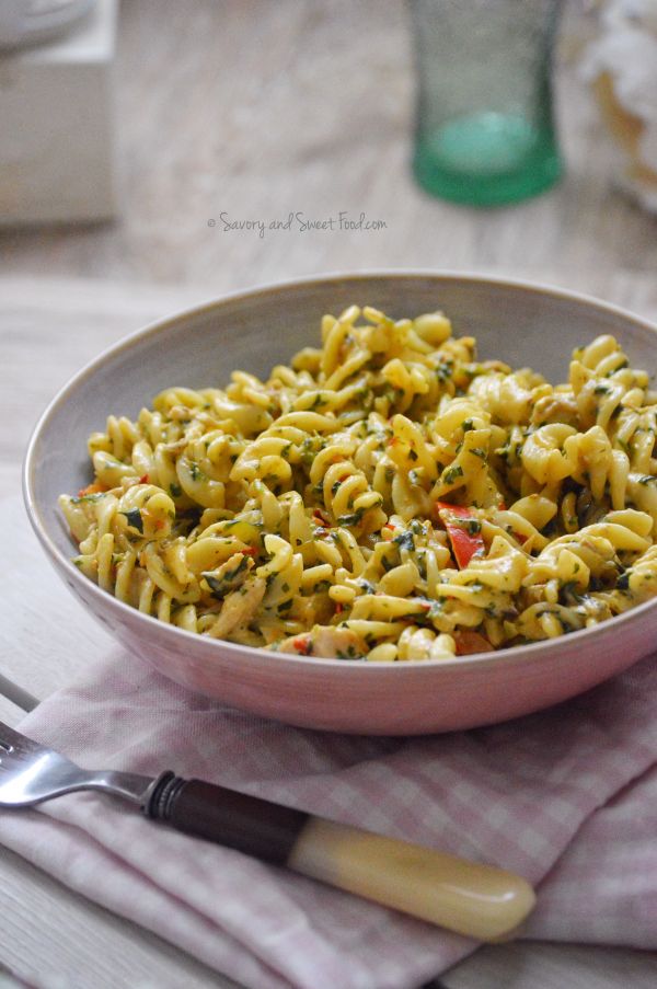 Chicken & Veggie Pasta - Savory&SweetFood