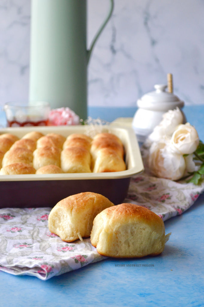 Homemade Dinner Rolls ~Sweet & Savory