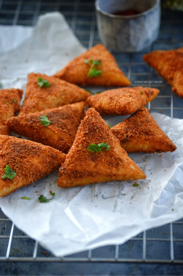 Breaded Chicken & Cheese Samosa Savory&SweetFood