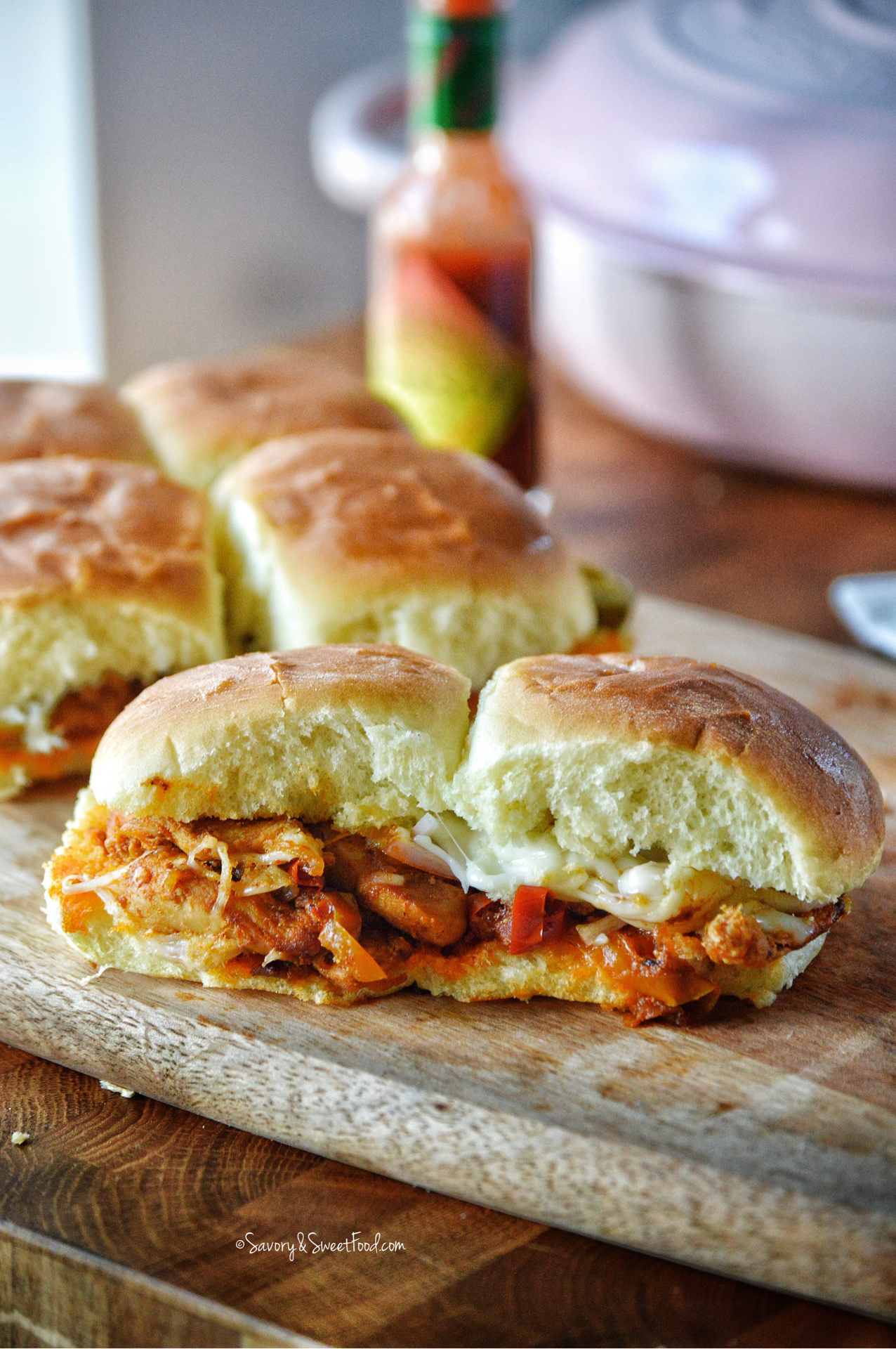 EASY CHICKEN FAJITAS - Butter with a Side of Bread